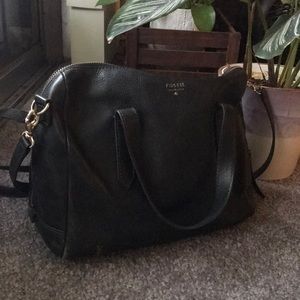 Navy Fossil crossbody bag